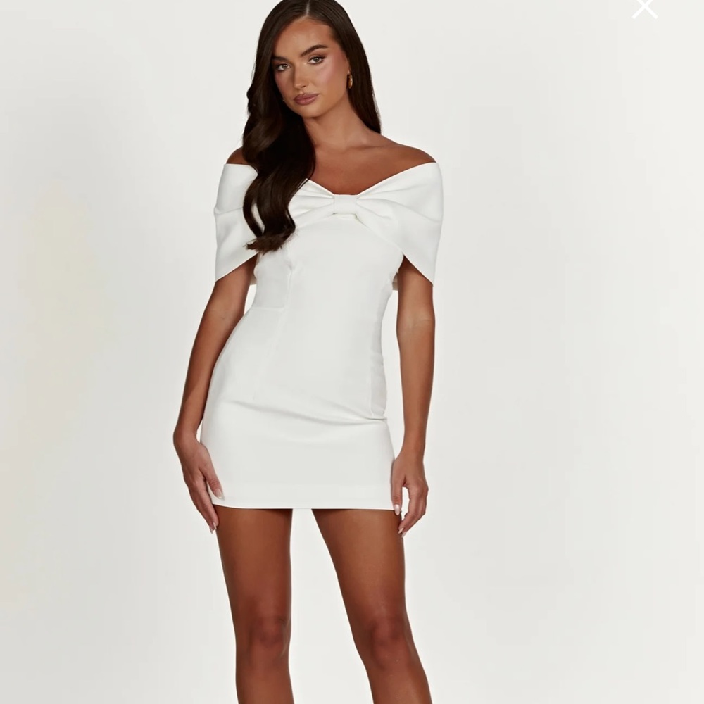 Meshki Gywneth Off Shoulder Bow Mini Dress - Brand New With Tags - size XS